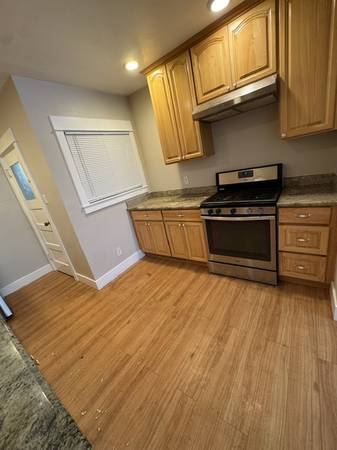4BR/3BA Single Family House · Santa Cruz photo 4