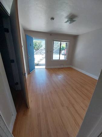 1BR/1BA Apartment · Santa Cruz photo 2