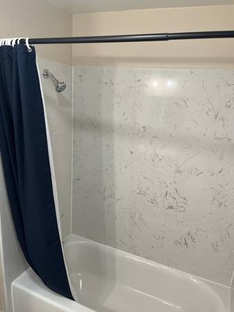 2BR/1BA Apartment · Berkeley photo 4