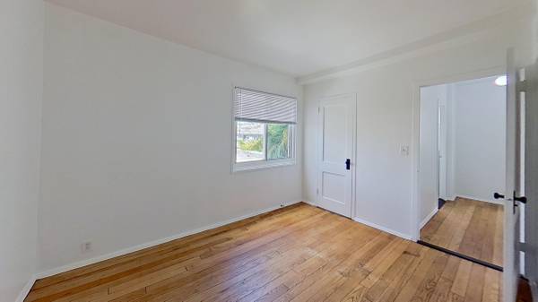 2BR/1BA Townhouse on Cambon Drive · San Francisco photo 5