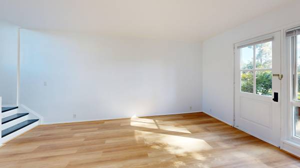 2BR/1BA Townhouse on Vidal Drive · San Francisco photo 2