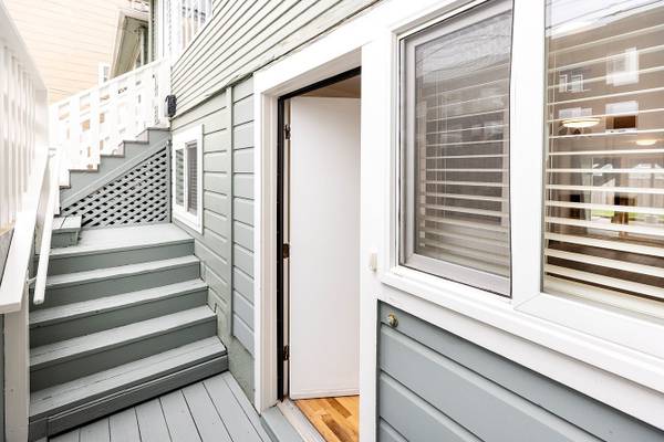 1BR/1BA Single Family House on 42nd Ave · San Francisco photo 5