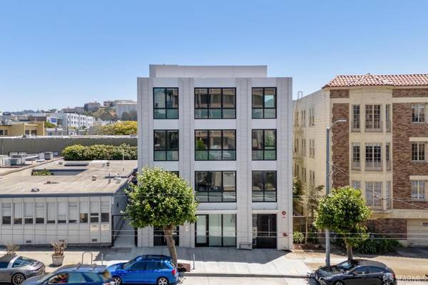 Presidio Heights: Beautifully Renovated Unfurnished Jr 1 Bed Apartment W/ High End Finishes photo 2