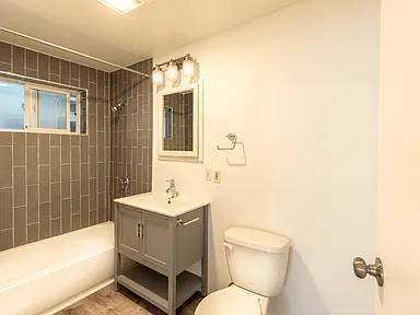 1BR/1BA Single Family House on 42nd Ave · San Francisco photo 2