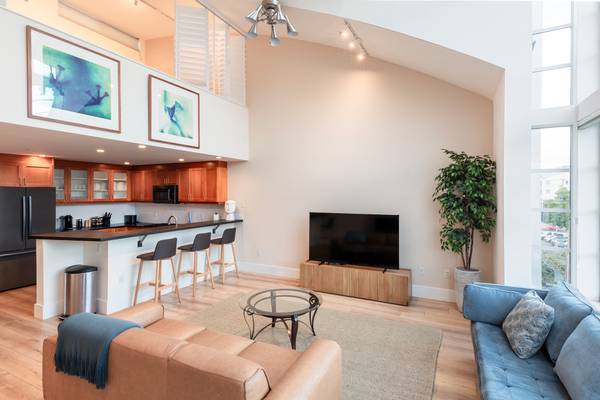 3BR/2BA Loft · San Francisco photo 3
