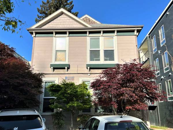 1BR/1BA Apartment on College Avenue · Berkeley