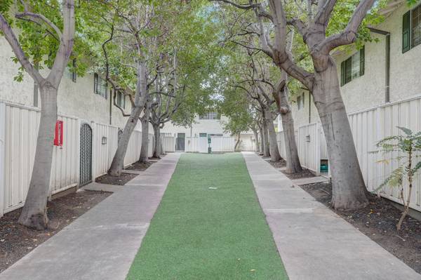 Apartments on Meridian Ave · San Jose photo 2