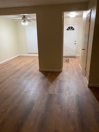 2BR/2BA Townhouse · Concord photo 5