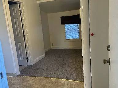 $1695.00 - Upstairs Studio Available Now In San Jose Near 280/87 Freeways! photo 3