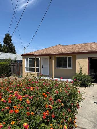 3BR/2BA Other on Beatrice St · Fremont photo 3