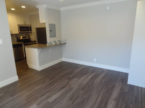 0BR/1BA Apartment on Jordan Avenue · Los Altos photo 2