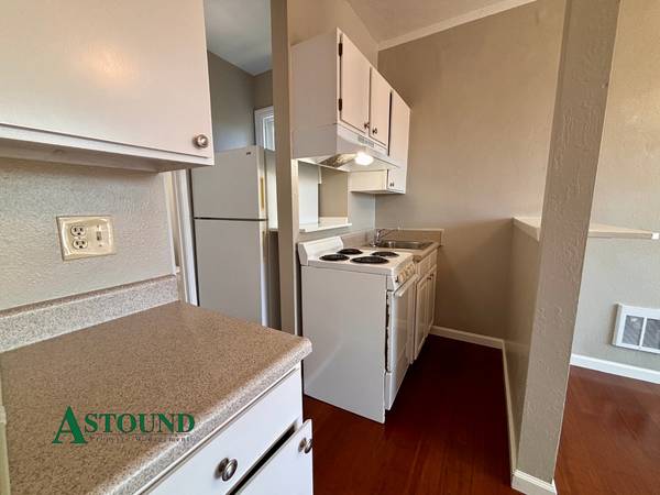 62 Oakes Blvd. #7 photo 2