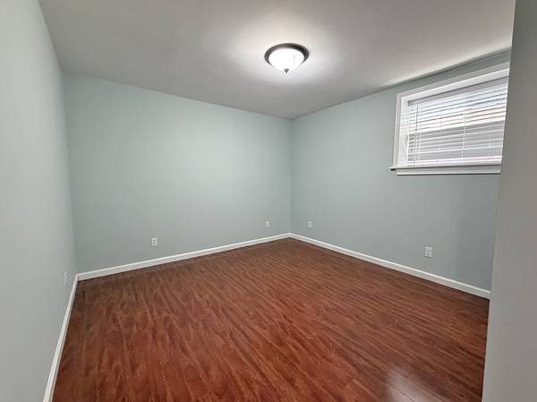 2BR/1BA Other · Oakland photo 5