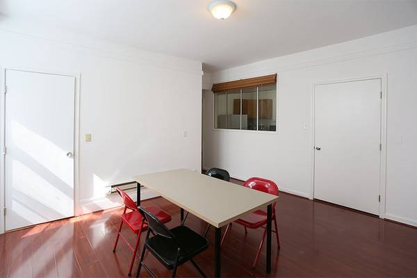 2BR/1BA Apartment · San Francisco photo 2
