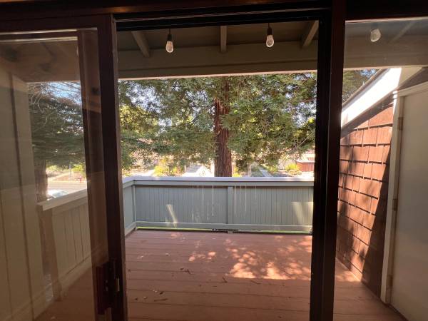 2BR/1BA Condo on Compton Cir · San Ramon photo 3