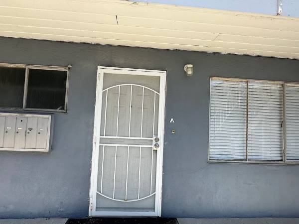 2BR/1BA Apartment · Berkeley photo 4