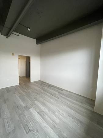 1BR/1BA Apartment · San Francisco photo 5