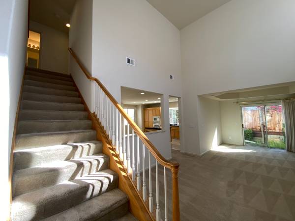 4BR/2BA Single Family House on Via Napoli · Cupertino photo 5