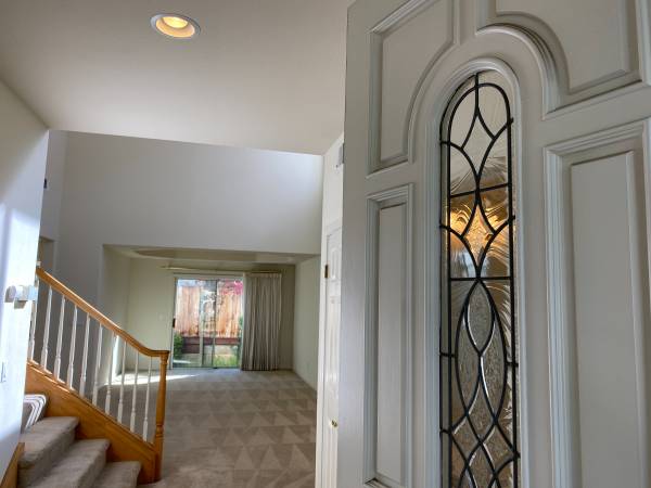 4BR/2BA Single Family House on Via Napoli · Cupertino photo 2