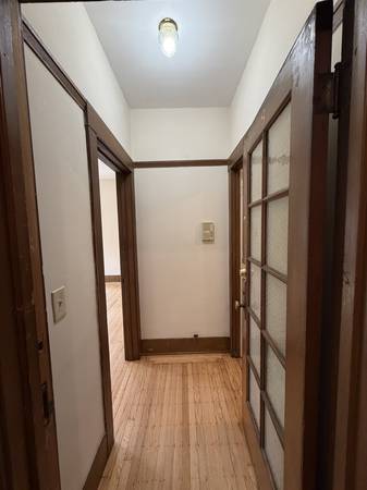 0BR/1BA Apartment · Oakland photo 2