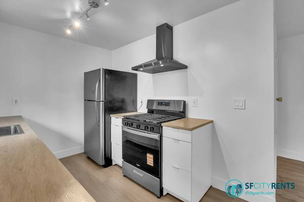 1540 Hudson Street, Redwood City (Apartment) photo 3