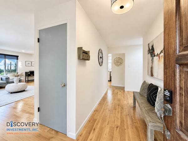 3BR/2BA Single Family House on Elysian Fields Drive · Oakland photo 3