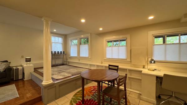 1BR/1BA Apartment · Berkeley photo 2