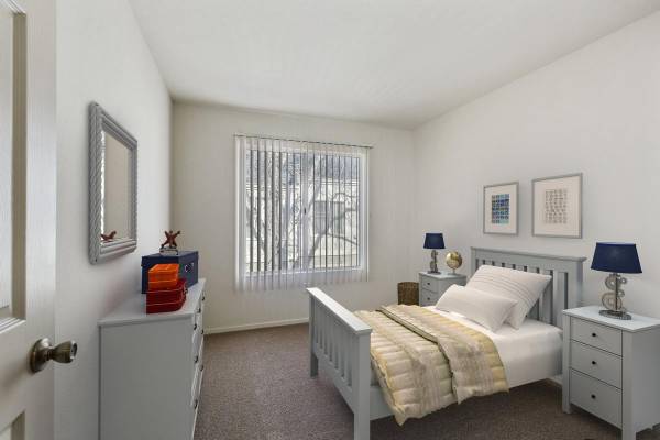 3BR/2BA Apartment · Tracy photo 5