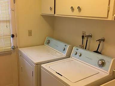 3BR/2BA Single Family House on 44th Ave · San Francisco photo 3