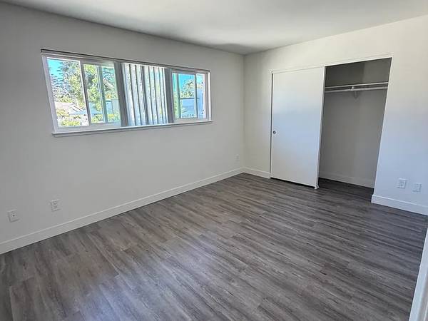 2BR/2BA Duplex on Azure St · Sunnyvale photo 5