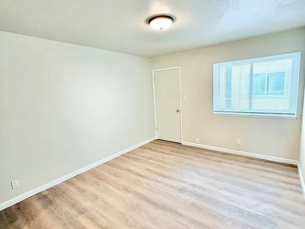 3BR/1BA Apartment on N Willard St · San Francisco photo 4
