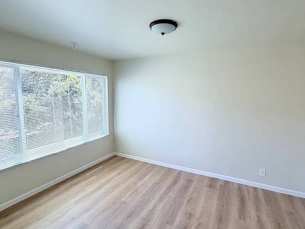 3BR/1BA Apartment on N Willard St · San Francisco photo 3