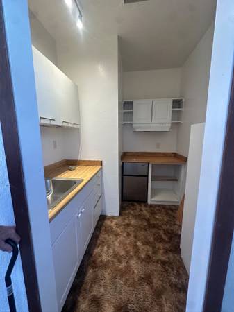 1BR/1BA Apartment · Oakland photo 2