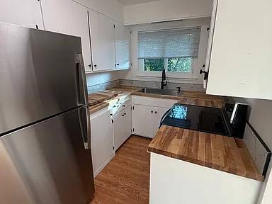 2BR/1BA Other on Robinson St · Martinez photo 2