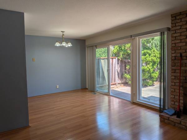 2BR/2BA Duplex on Offenbach Place · Sunnyvale photo 4