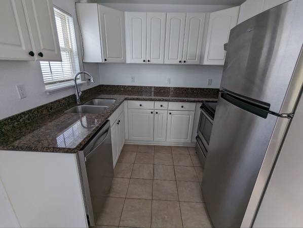 1BR/1BA Other on Morse Ave · Sunnyvale photo 2