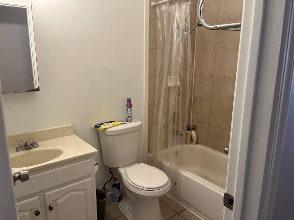 2BR/2BA Apartment · San Francisco photo 4