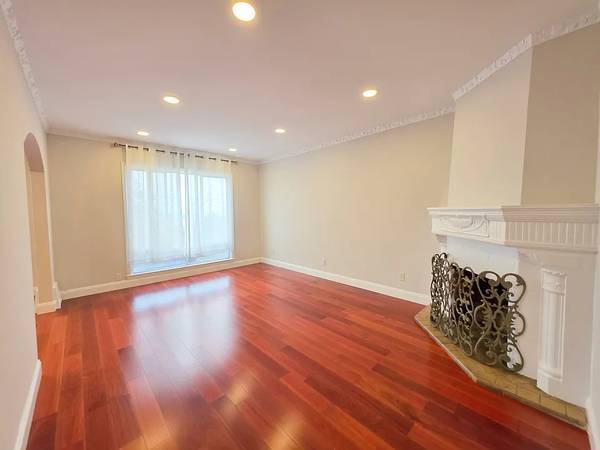 3BR/2BA Single Family House on 44th Ave · San Francisco photo 2