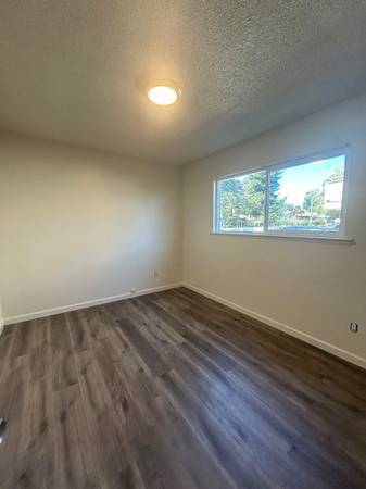 2BR/1BA Apartment · Santa Cruz photo 5