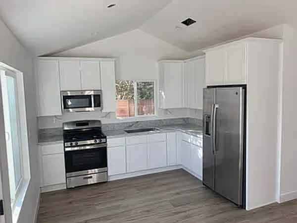 1BR/1BA Apartment · Hayward photo 3