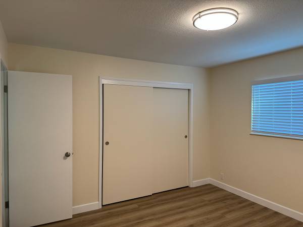 2BR/1BA Apartment · Alameda photo 3