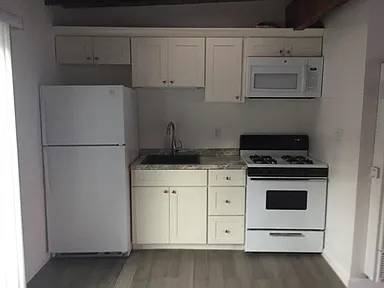 0BR/1BA Single Family House on 1/2 Fruitdale Ave · San Jose photo 5