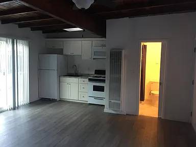 0BR/1BA Single Family House on 1/2 Fruitdale Ave · San Jose photo 2
