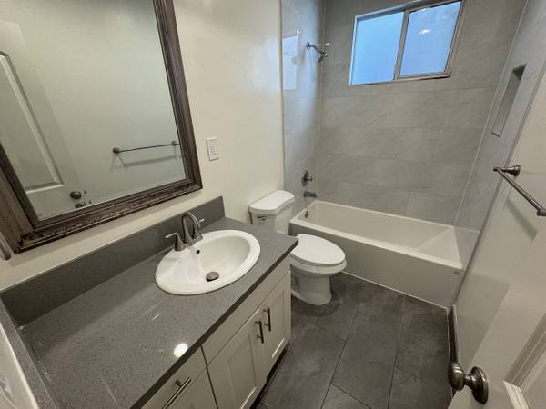 1BR/1BA Apartment · San Rafael photo 5