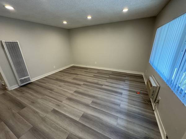 1BR/1BA Apartment · San Rafael photo 2