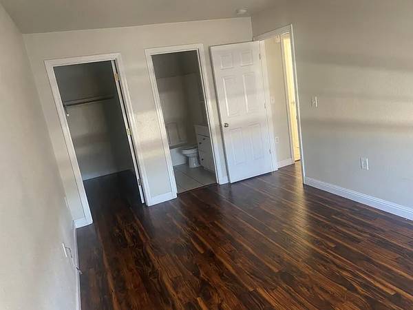 2BR/2BA Apartment on Monterey St · Gilroy photo 3
