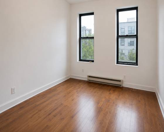 3BR/2BA Apartment · Bronx photo 2