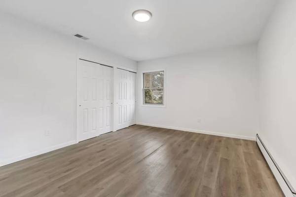 2BR/1BA Apartment · San Francisco photo 2