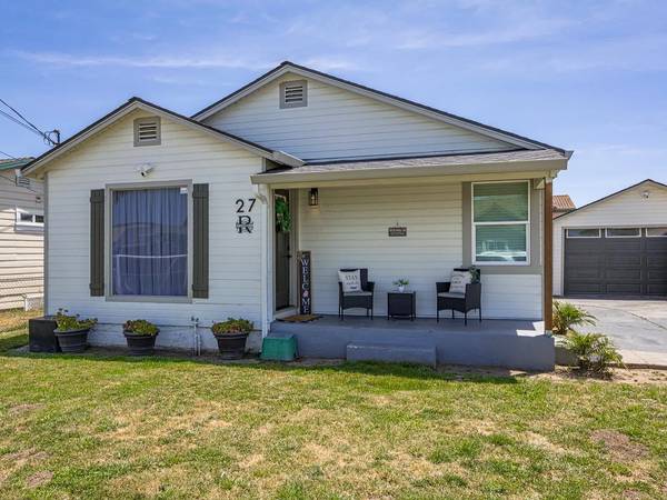 3BR/2BA Single Family House on Burchell Ave · Freedom photo 2