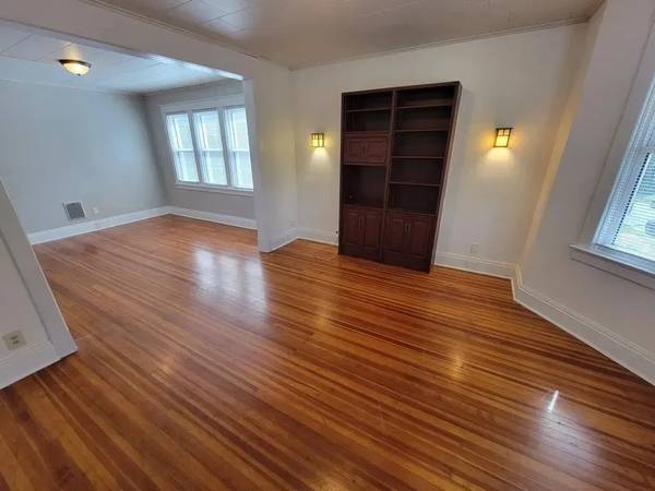 1BR/1BA Apartment · New York photo 3